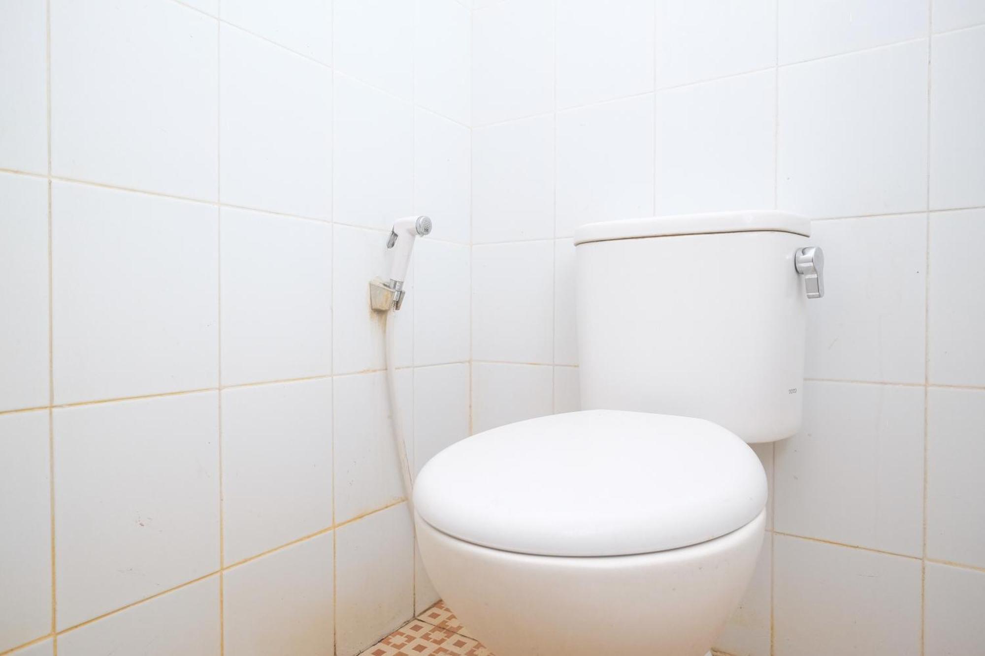 Reddoorz Syariah Near Pakuwon Mall Jogja Kejayan Ngoại thất bức ảnh